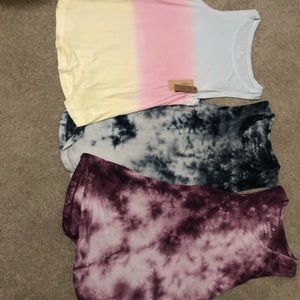 3 Soft & Sexy tanks. 1 has tag on &  2 like new.